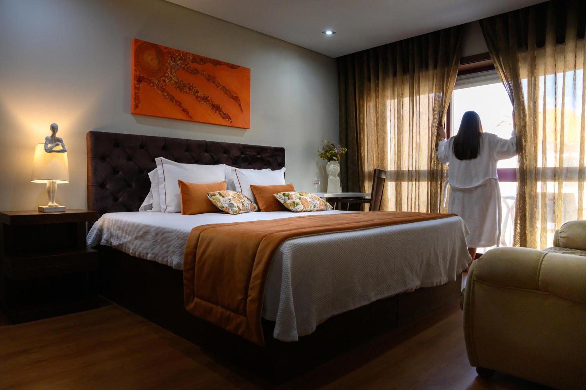 Hotel Alendouro มาเซโด เด กาบาเลย์รอส ภายนอก รูปภาพ