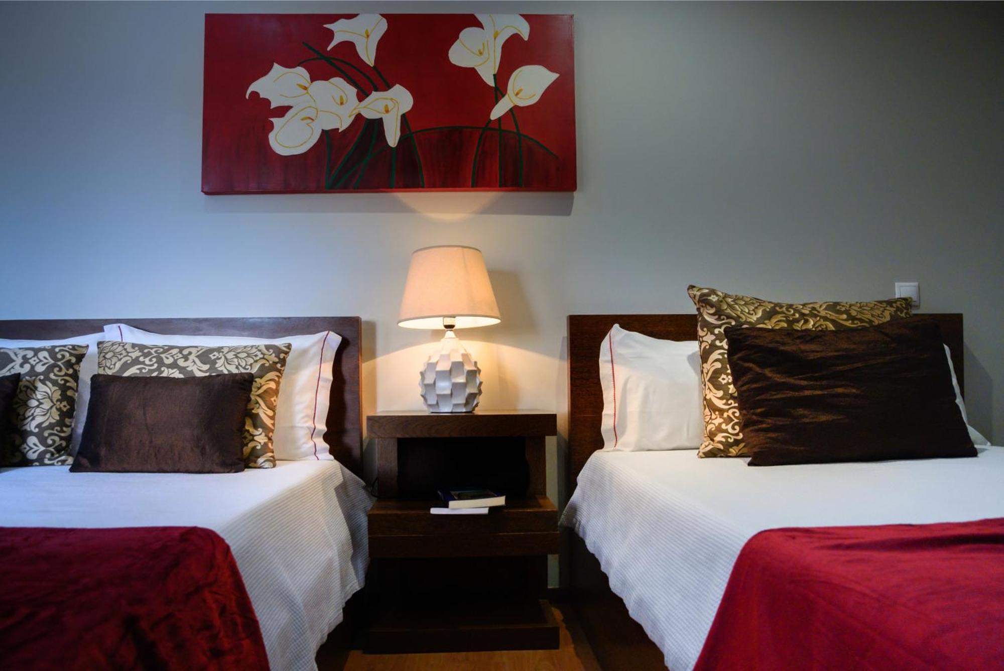 Hotel Alendouro มาเซโด เด กาบาเลย์รอส ภายนอก รูปภาพ
